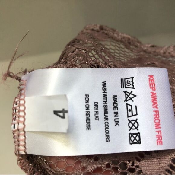 2/$30 Prettylittlething Indya Truffle Sheer Lace Choker Strap Crop Top Size US 0 - Picture 9 of 14